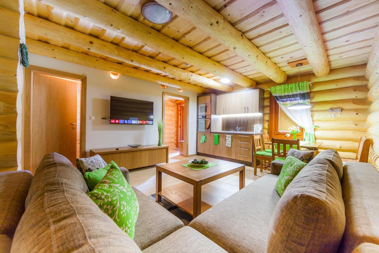 Relax Apartmany Oscadnica Esterno foto